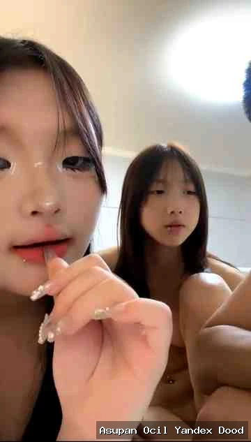 Background nonton video viral 2 Bocil Viral Kena Rayu Buat Doggy